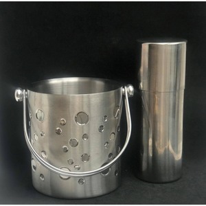 High Quality Stainless Steel Cocktail Shaker Martini Shaker Drink Mixer Amazing <b>Bar</b> <b>Tools</b> Set Gifts India Liquor <b>Tools</b> - Product Image 6