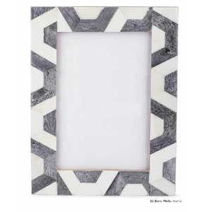 Réplique Antique Chevron Motif Os Cadre Photo Décoratif Gris Et Blanc Os Cadre Photo Cadeau Unique Décoration de La Maison - Product Image 1
