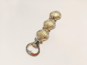 Shell Design Brass Bottle Opener Nautical Style <b>Bar</b> <b>Tool</b> Perfect For Outdoor Party Barbecue Picnic And Garden Gathering - Product Image 2