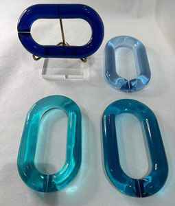 Collier long en résine à maillons larges, creux et épais, style punk, avec mélange de couleurs, pour décoration murale - Product Image 3