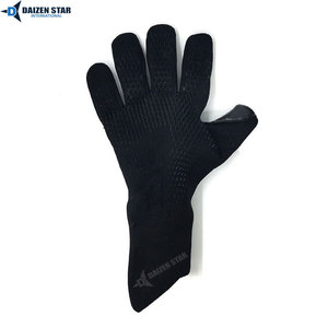 Daizen Star Football Goalkeeper Sports Gloves Wrist Length Latex High Lightweight Breathable Casual Design White Blue Green - Product Image 5