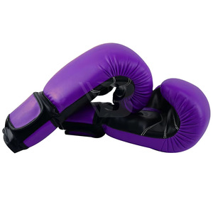 Gants de boxe professionnels personnalisés de dernière génération avec design et logo gagnants, en cuir de haute qualité, fermeture auto-agrippante pour doigts entiers - Product Image 2