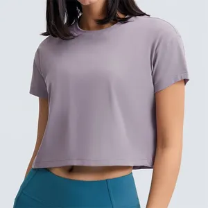 Camiseta Corta de Mujer de Alta Calidad, 240 GSM, Cuello Redondo, 100% Algodón, Holgada, con Logotipo Personalizado, Ecológica, para Entrenamiento - Product Image 4