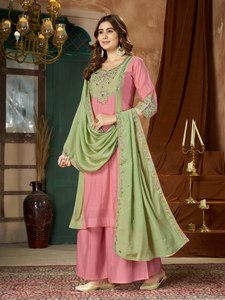 Nouvelle Tendance 2026 : Ensemble Salwar Kameez 3 Pièces Rose Poudré et Vert Sauge, Brodé, Style Palazzo Moderne, Séchage Rapide, Style Pakistanais - Product Image 3
