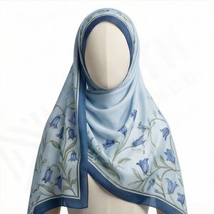 Pañuelo de nailon largo y estrecho con estampado floral elegante y borlas, suave y transpirable, nuevo estilo, para mujer, venta al por mayor, accesorio de moda y estilo para la cabeza. - Product Image 4