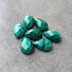 Malachite naturelle de qualité AAA+, forme poire, taille à carreaux, calibrée, dos plat, pierre précieuse pour bijoux - Product Image 4