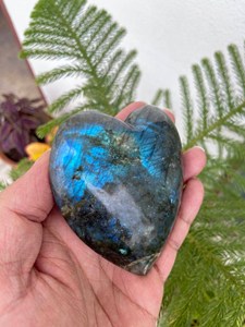 Corazón de Labradorita Natural Brillante |   Cristal Pulido Tallado a Mano |   Regalo de Decoración para el Hogar con Piedras Preciosas |   Proveedor Mayorista OEM ODM - Product Image 3