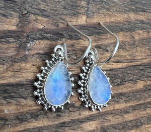 925 Sterling Silver Boho Dangle <b>Earrings</b> Stylish <b>Heart</b>-shaped Natural Moonstone Beautiful Trendy Jewelry for Weddings Parties - Product Image 3
