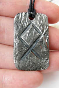 Venta al por mayor Modest Mountain Charms Colgantes Senderismo al aire libre Camping Accesorios de joyería - Product Image 4