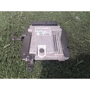 ECUs y Módulos de Computación Usados para Carnaval 391002F070 - Product Image 3