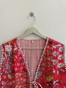 Gilet matelassé indien style bohème en patchwork pour femme, veste sans manches en coton - Product Image 2