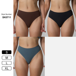 Culottes taille haute fines et unies sans coutures pour femmes, en nylon et élasthanne, extensibles, respirantes, douces et confortables - Product Image 2