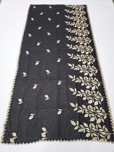 Écharpe en mousseline brodée en gros, motif feuille d'or et vigne, bord festonné, pour femme, idéale pour les soirées, 12 couleurs, OEM ODM personnalisé - Product Image 3