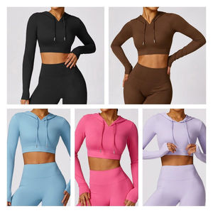 Ensemble de 3 pièces de vêtements de sport pour femme grande taille, personnalisable en gros, respirant, écologique, pour la gym et l'entraînement, effet push-up - Product Image 6