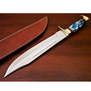 Couteau Bowie artisanal en acier D2 avec manche en os de chameau teinté et étui - Product Image 2