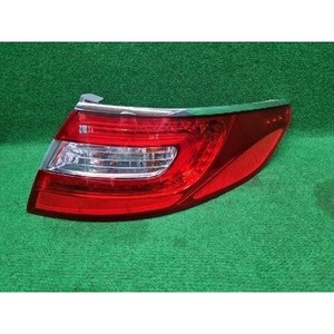 ชุดไฟท้ายขวา Grandeur/Azera (ภายนอก, 924043V000) - Product Image 1