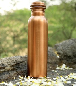 Bouteille d'eau en cuivre pur de luxe moderne haut de gamme, mince, faite à la main, ayurvédique, anti-fuite, réutilisable, écologique, grande capacité - Product Image 2