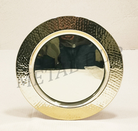Assiette de présentation ronde en acier inoxydable martelé avec finition dorée brillante pour table de salle à manger
