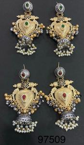 Jhumkas สีเงินเยอรมันดูหรูหราคลาสสิกสำหรับผู้หญิงมีจำหน่ายในราคาที่เหมาะสมจากผู้ผลิตต่างหูส่งออกจากอินเดีย - Product Image 2