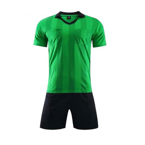 Uniforme de Fútbol de Manga Corta para Adultos Unisex al por Mayor, Rojo y Verde, Personalizado con Nombre y Número, 100% Poliéster, Secado Rápido y Transpirable - Product Image 3