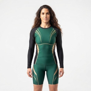 Conjunto de Compresión MMA para Mujer, Sublimado con León Azul y Blanco, Ajustado, Transpirable, de Secado Rápido y Elástico - Product Image 3