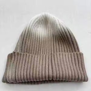Bonnet personnalisé brodé avec pompon, en acrylique doux, tricoté, chaud, pour l'hiver, rose, unisexe, style Y2K, imprimé animal, casquette tendance, marque privée - Product Image 2