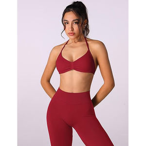 Ensemble de yoga pour femme, idéal pour les voyages, résistant aux plis, comprenant un soutien-gorge de sport et un legging taille haute, séchage rapide, en nylon et élasthanne - Product Image 2