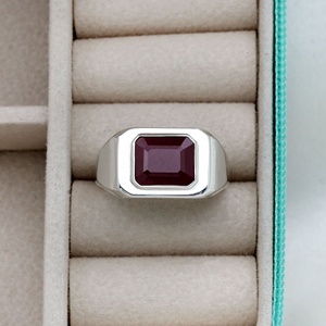 Anillo de Plata de Ley 925 al por Mayor con Rubí Natural Corte Esmeralda para Hombre y Mujer, Anillo con Engaste de Bisel, Gema Roja Natural, Joyería Hecha a Mano - Product Image 2
