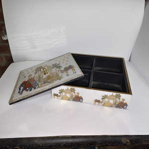 กล่องใส่ผลไม้อบแห้ง MDF คุณภาพเยี่ยม ขายดี ดีไซน์ใหม่ กล่องของขวัญผลไม้อบแห้งสุดหรู สำหรับรอมฎอน ร้านอาหาร และใช้ในบ้าน ในราคาถูกที่สุด - Product Image 2