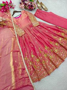 TENNECY Conjunto de Vestido Anarkali de Georgette Sintética Pesada para Mujer con Dupatta de Lentejuelas, Largo hasta el Tobillo, para Fiestas, Todas las Estaciones - Product Image 2