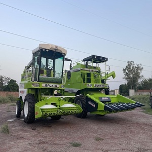 Moissonneuses-batteuses durables pour des saisons de récolte difficiles, avec une opération puissante, une séparation efficace des grains et une longue autonomie de travail. - Product Image 1