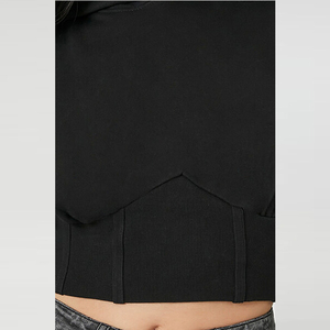 Sudadera con capucha lisa de diseño crop para mujer, ajuste ceñido, moda urbana, peso pesado 280 g/m², venta al por mayor 2026 - Product Image 6