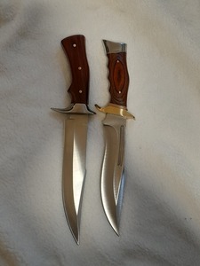Couteau Bowie à lame fixe en acier au carbone, ensemble OEM pour la chasse, le camping et les activités de plein air, avec fourreau en cuir, manche pleine longueur - Product Image 4