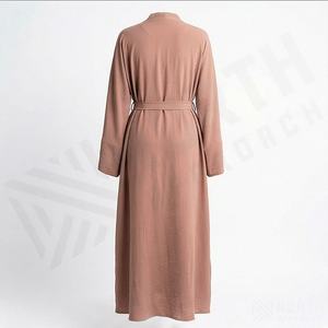 2025 OEM Kimono Abaya pour femmes musulmanes, en tissu polyester épais, doux et très extensible, col en V, manches longues, pour fêtes, Ramadan, mariages - Product Image 2