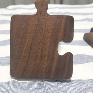 Sous-verre en bois de noyer noir pour sublimation, motif puzzle, design personnalisé, dernier modèle, pour bureau, support de tasse à thé ou café, en vente - Product Image 1