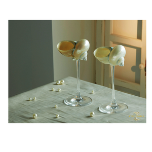 VietChoice - Tazón para Servir Mariscos Ecológico y Reutilizable Hecho de Concha de Caracol Natural, Diseño Contemporáneo, de Ho Chi Minh City, Hecho en Vietnam - Product Image 1