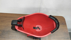 Épandeur rotatif manuel en plastique rouge pour engrais et semences d'herbe, design moderne ODGGAD005 - Product Image 3