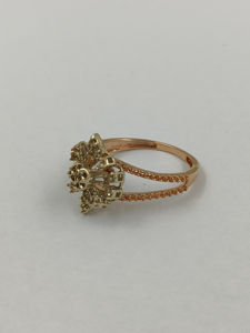 Anillo de Oro Sólido de Lujo con Diamantes, Nuevo Diseño, para Mujer, Joyería Fina, Anillo de Compromiso de Oro Real, Venta al Por Mayor OEM - Product Image 5