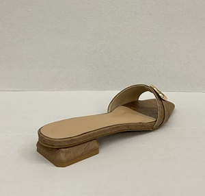 Sandalias de tacón para mujer con correa de hebilla, estilo mule, punta cuadrada, tacón bajo, elegantes, de verano, de cuero genuino, cómodas de llevar - Product Image 3