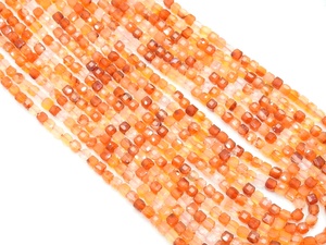 Perles en cornaline facettées en forme de cube - 15 pouces, 4 mm environ, orange multi-tons, pierre naturelle, fournitures pour la fabrication de bijoux, vente en gros, nouveauté - Product Image 6