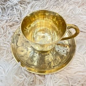 .Brass <b>Cup</b> and <b>Saucer</b> with Polished Mirror Finish and Graceful Curves for Elegant Home and Hospitality Use - Product Image 6