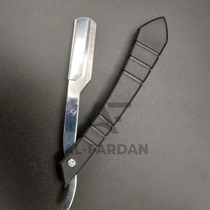 มีดโกนหนวดตรงสำหรับผู้ชาย AL-FARDAN AF-BI-SR-009 ด้ามจับพลาสติกสีดำด้าน ใบมีดสแตนเลสแบบเปลี่ยนได้ ผลิตในตุรกี - Product Image 2