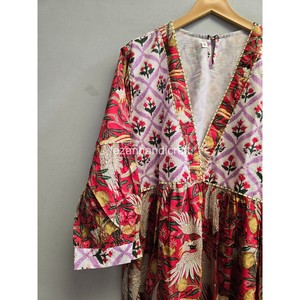 Robe midi à imprimé floral bohème, col en V, manches lanternes, coupe ample, ourlet à volants, robe décontractée d'été pour femmes - Product Image 2