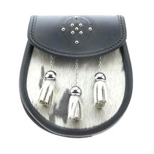 กระเป๋าสำหรับใส่กีลท์และบาสซูน หนังทนทาน ตกแต่งพู่ห้อยพร้อมลวดลายปั๊มนูน ขายพร้อมคุณภาพพรีเมียม ผลิตด้วยมือ - Product Image 3