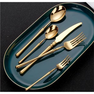 ชุดช้อนส้อมสแตนเลสชุบทอง 24 ชิ้น หรูหรา ขัดเงาอย่างดี ชุดเครื่องเงินสำหรับงานแต่งงาน ของขวัญ ชุดช้อนส้อม - Product Image 5