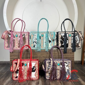 Sacs à main en cuir de fourrure turquoise de qualité supérieure, style vintage, grande capacité, sacs fourre-tout pour femmes avec pierres et franges - Product Image 1