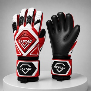Guantes de Portero de Fútbol OXYTAG Rojos, Blancos y Negros, Transpirables, Antideslizantes, con Correa de Muñeca Ajustable - Product Image 1
