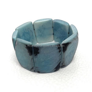 Vente chaude nouvelle manchette de charme de mode de bracelet de bracelet en résine multicolore personnalisée pour la vente directe de l'Inde de RF Crafts - Product Image 5