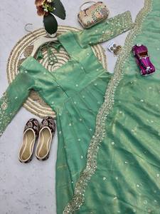 Costume Anarkali vert brodé avec dupatta, tenue traditionnelle indienne et pakistanaise pour femmes, coupe ample, longueur midi, en soie, pour mariage - Product Image 4