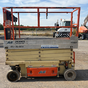 รถยกแบบกรรไกรไฟฟ้า JLG 2630ES ความสูง 12 เมตร แพลตฟอร์มทำงานบนที่สูงแบบเคลื่อนที่ได้ ได้รับการรับรองมาตรฐาน CE ใช้ได้ทั้งภายในและภายนอกอาคาร ระบบไฮดรอลิก โครงสร้างอลูมิเนียม รับน้ำหนักได้ 1000 กิโลกรัม - Product Image 1